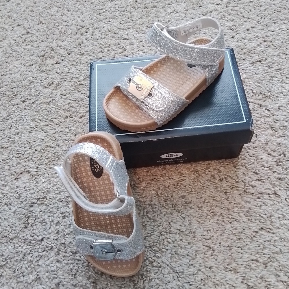 Silver Glitter Little Girls' Sandals, Dr Scholls